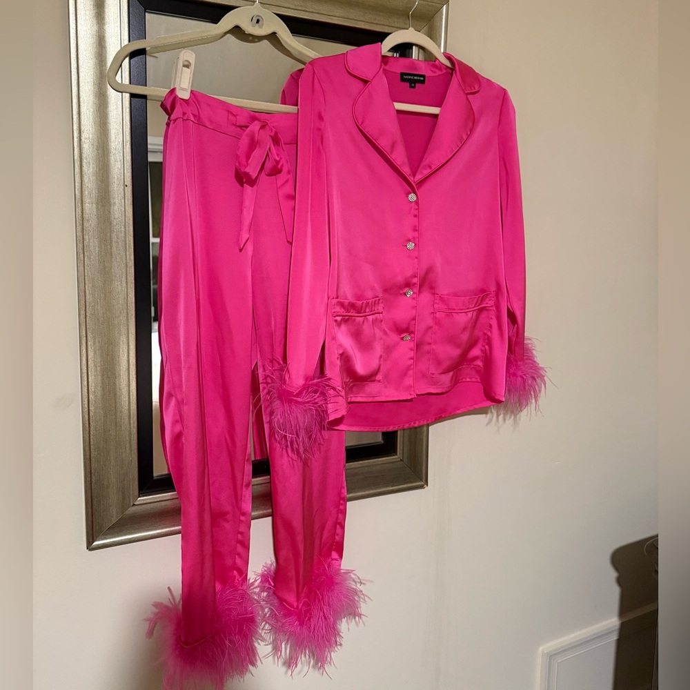 NADINE MERABI Fuchsia Satin Pajama Set